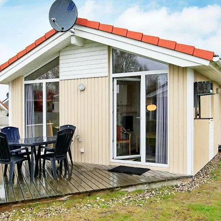 Two-bedroom In 10 *