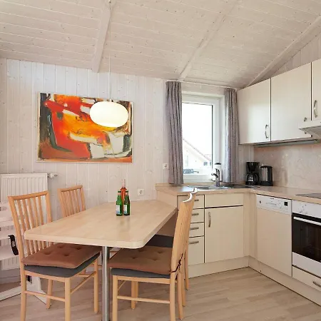 4 Person In Ferienhaus *